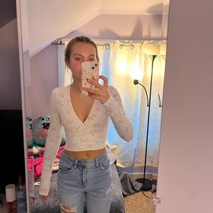 Brandy Melville pink floral longsleeve wrap top